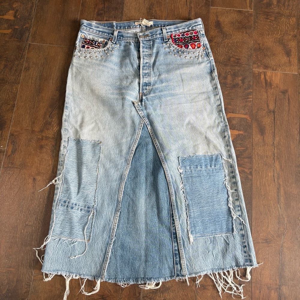 ❤️VERY RARE Tricia Fix free people Blue Patchwork Denim Maxi Skirt with Studs - Picture 4 of 16